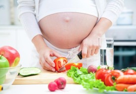 Bà bầu nên ăn gì để tốt cho thai nhi?
