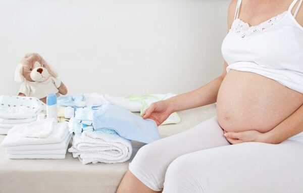 Lo lắng mẹ bầu cần chuẩn bị những gì trước khi sinh